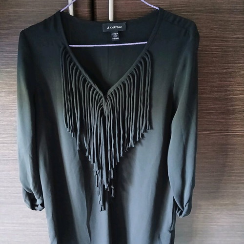 Black shirt like new, size XS