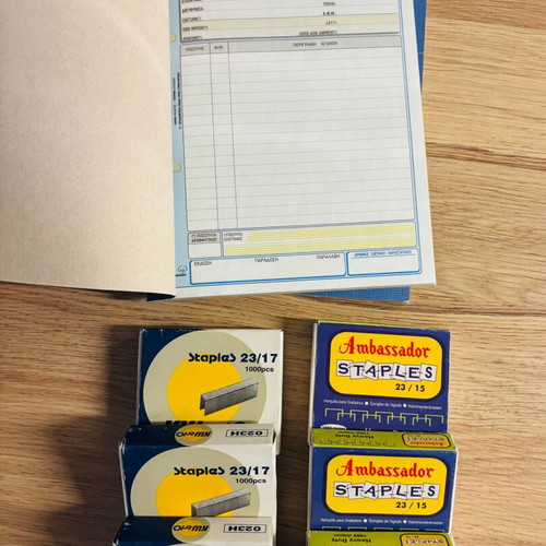 Office supply pack with dividers, delivery notes, clips & staples, new