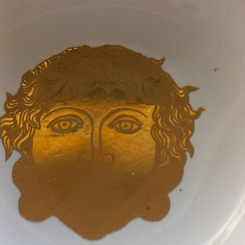 Decorative plate by Teni Valerianou with 24k gold, like new