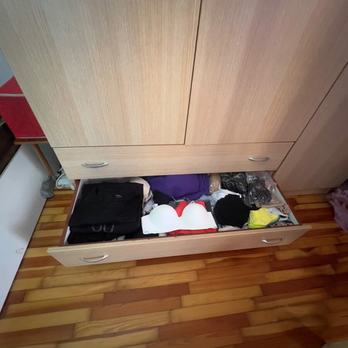 Bedroom wardrobe like new, dimensions 2.42m height x 1.70m width x 0.57m depth