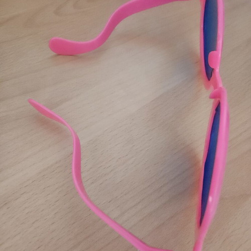 Fake glasses used, large plastic
