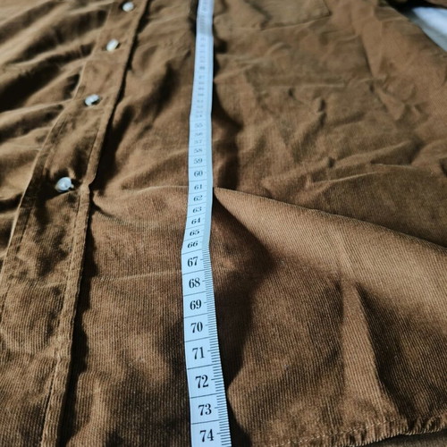 Bostonians men's shirt brown-tan like new, size 44