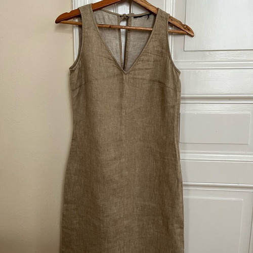 Dress beige like new, sizes S 36 8 and M 38 10