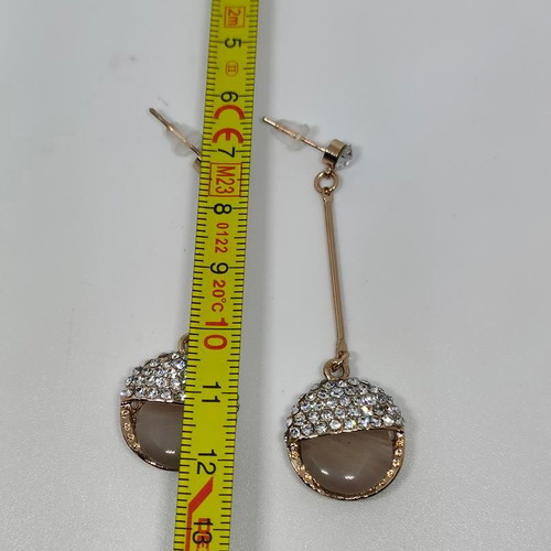 Earrings rose gold with cat eye and rhinestones like new