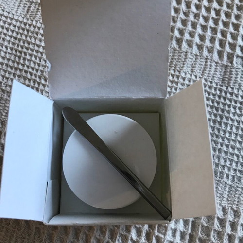 RMS makeup base with bronze glow like new