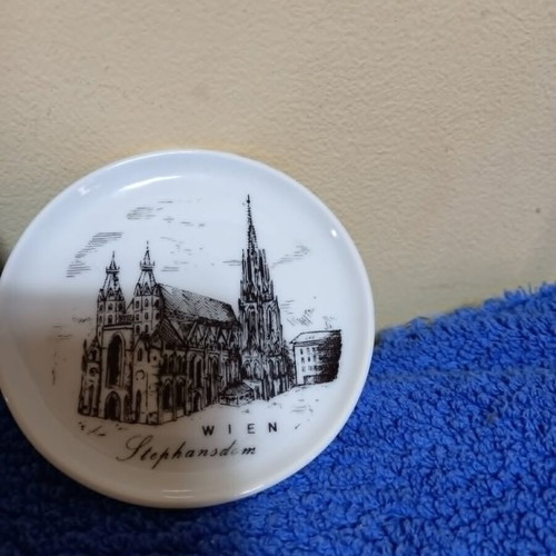 Vienna Souvenir Glass Coasters Set of 3 used with Viennese Motifs