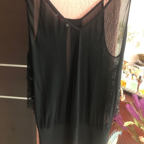 Queen Fashion top new, black, size M with sequins and deep neckline