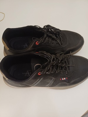 Casual shoes size 42 new, black