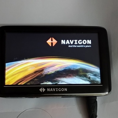 Navigator used GPS with 4.5" screen and car charger
