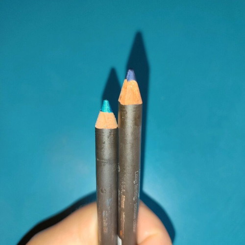 Erre Due eye pencils like new, dark blue and light turquoise
