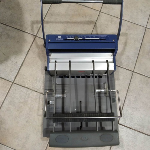 Spiral binding machine SPC RBX 100 used with free metal spirals