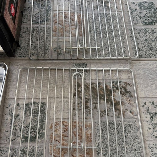Small electric grill like new for indoor and outdoor use