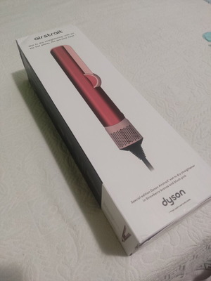Dyson Airstrait HT01 hair straightener, special edition with case