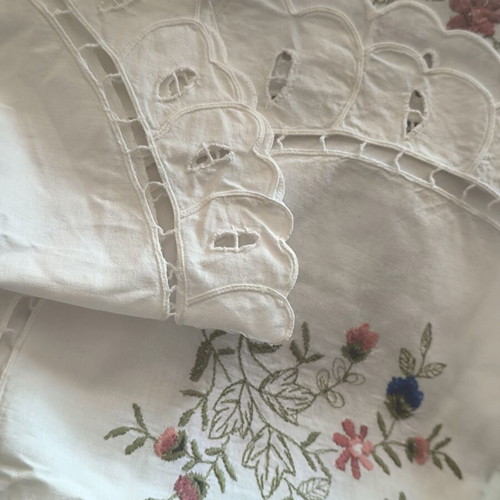 Cotton Tablecloth with Hand and Cut Embroidery, New, 105x100 cm