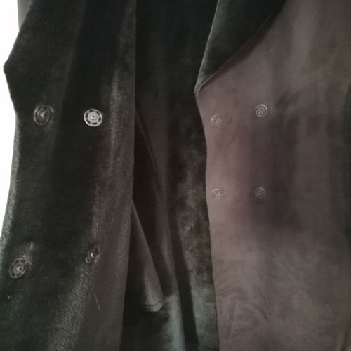 Lecomte coat like new, black with eco fur lining
