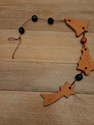 Christmas vintage ceramic ornament like new