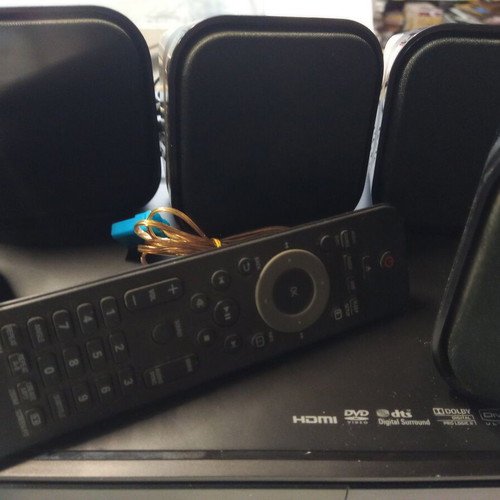 Philips HTS3270 home theater used with remote control
