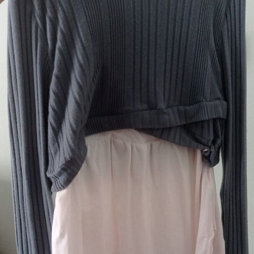 Shein maternity and nursing shirt like new, size M 38, petrol and white