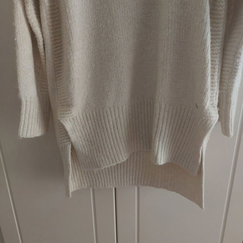 Funky Buddha thick pullover size S like new, white
