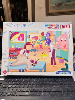 Children's puzzle 60 pieces like new, vet theme