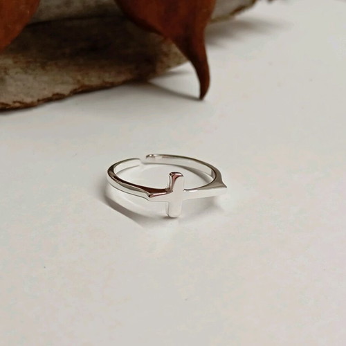 Silver ring with cross new 925 sterling silver adjustable