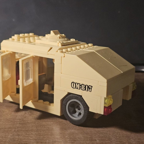 Humvee military tank compatible building blocks