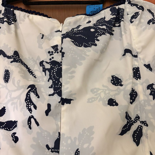 Christian Lacroix knee-length dress with puffed short sleeves white blue like new