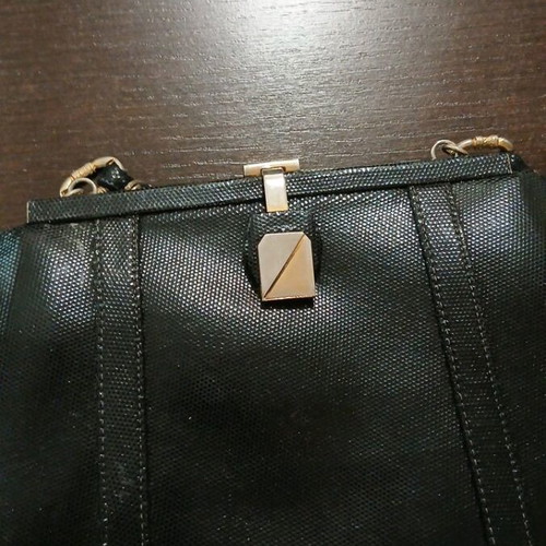 Pavini Bettina shoulder bag like new, black with real fur