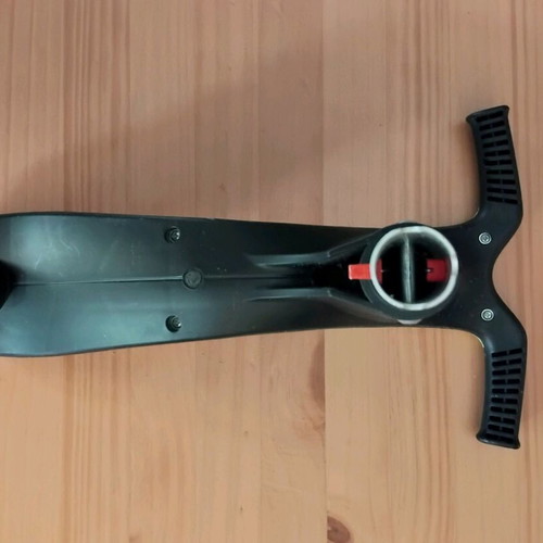 Globber scooter seat like new