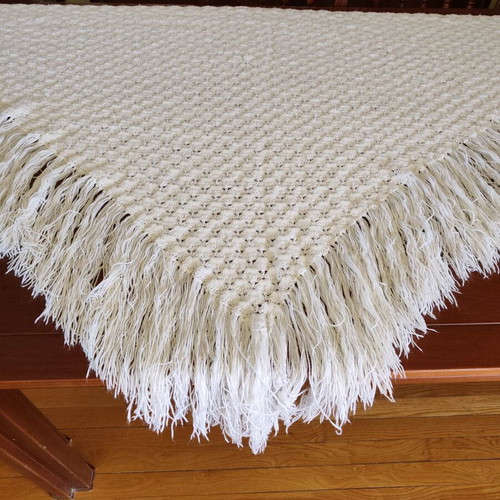 Handmade scarf like new, white color 110x220