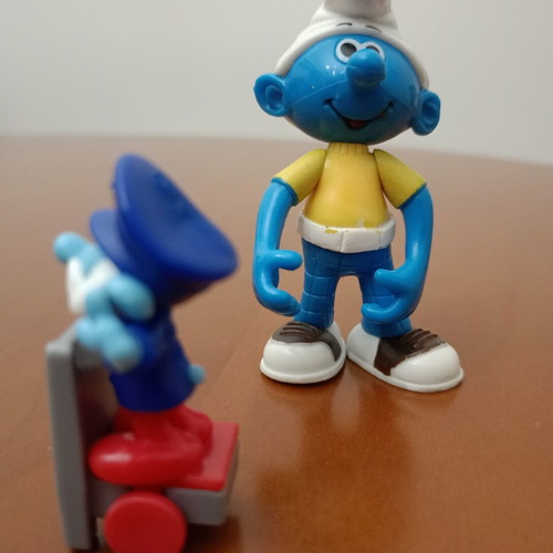 Smurfs figure set like new, 2 collectible characters