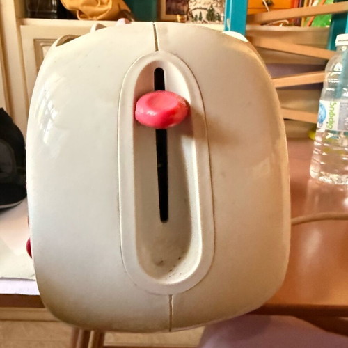 Sanrio Hello Kitty vintage toaster used