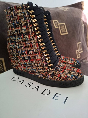 Casadei ankle boots new, size 40, multicolor