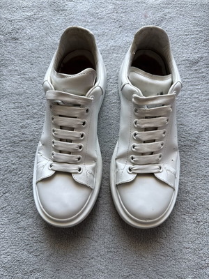 Alexander McQueen shoes unisex size 41 used, black and white sneakers