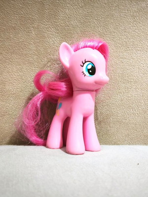 My Little Pony Pinkie Pie action figure used, Hasbro