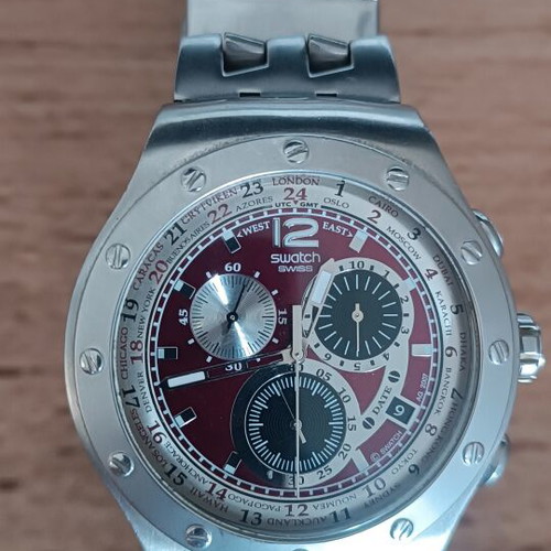 Swatch Irony The Chrono Combination Red YOS427G watch like new