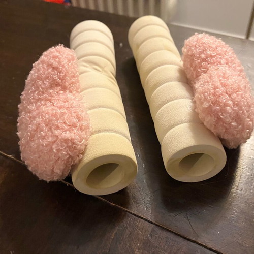 Decorative door knob cover like new, white beige with knitted heart