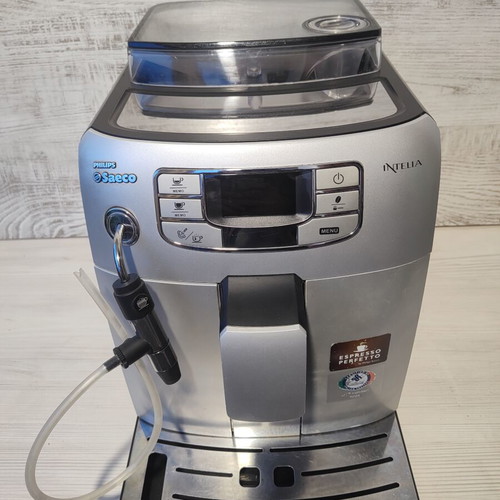 Saeco Intelia automatic espresso machine with cappuccino milk system