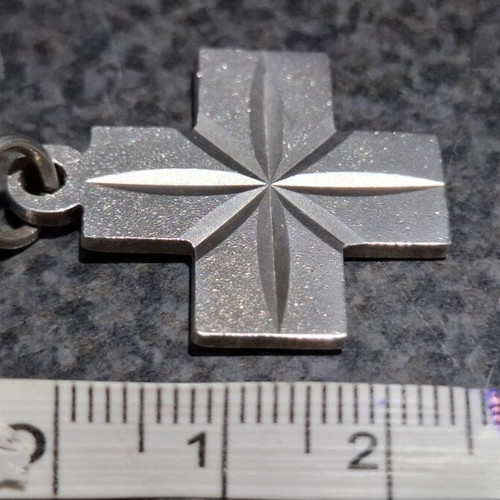 Silver Cross Pendant 8g fine silver 1000, like new