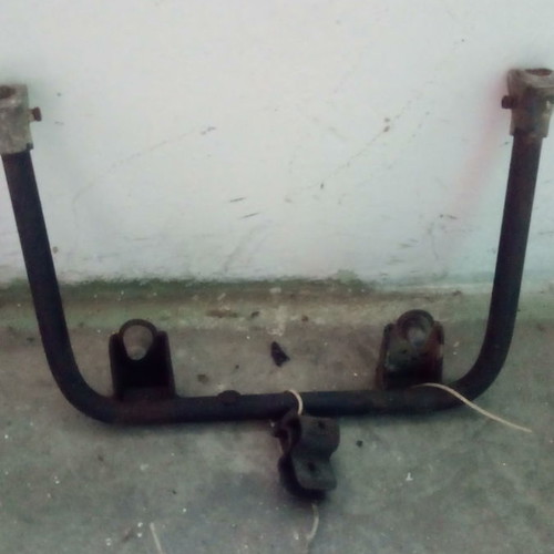 Cosa1 center stand with brackets and rubber parts