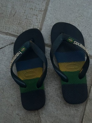 Havaianas flip flops used, sizes 33-34, blue multicolor