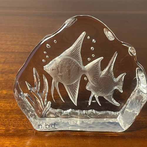 Collectible crystal paperweight Nybro Sweden Angelfish like new