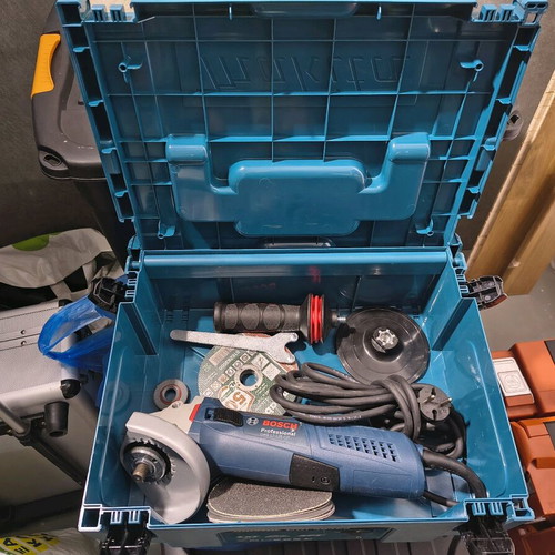 Bosch GWS 17-125 CIT Professional καινούργιο με αξεσουάρ