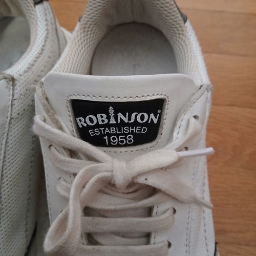 Robinson white women's sneakers size 37 like new