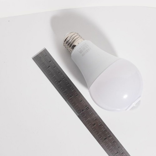 Led bulb E27 with motion sensor, warm light, 20W 3000K