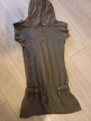Mini dress olive like new, Trafaluc, XS 32-34
