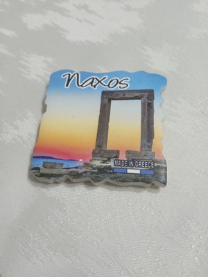 Naxos magnet souvenir like new