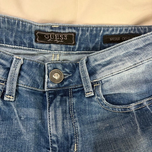 Guess jeans straight fit medium rise size 34 like new blue