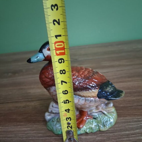 Vintage porcelain duck figure like new, made in Taiwan