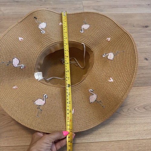 Flamingo Hearts Wide Brim Straw Sun Hat like new, beige